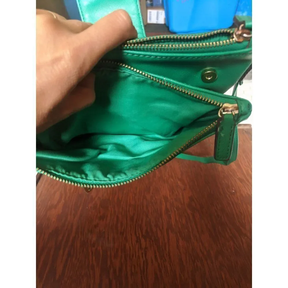 Liz Claiborne Mint Green Crossbody